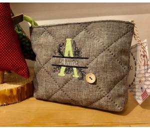 Stickdatei - Doodle Blumen Alphabet Monogram geteilt "A"